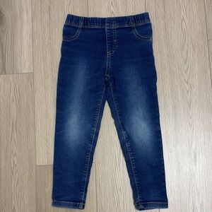Joe Fresh girls Dark Blue Jeans stretchy size 5 years old